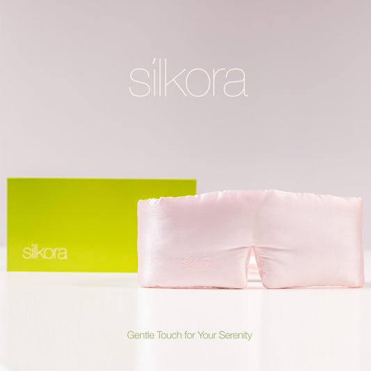 Silkora Premium Silk Deep Sleep Mask - Zijden Slaapmasker - 22 Momme 100% Moerbeizijde - Oogmasker Slaap voor Mannen & Vrouwen - Lotus Roze
